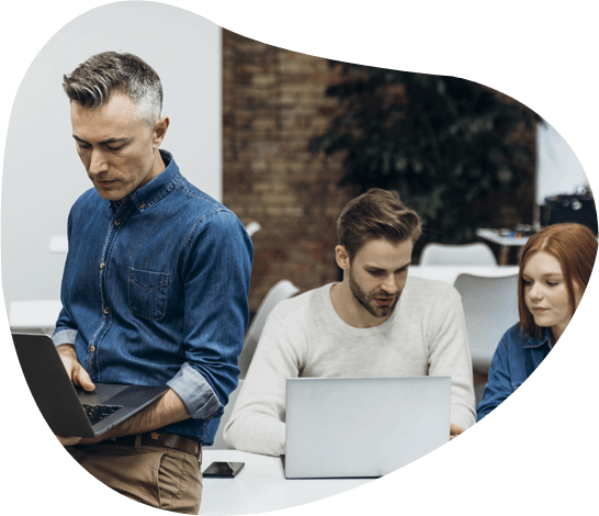 agency-45-ws-29 Diseñador-web-wordpress-trabajando